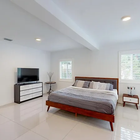 Sunshine Observatory Villa